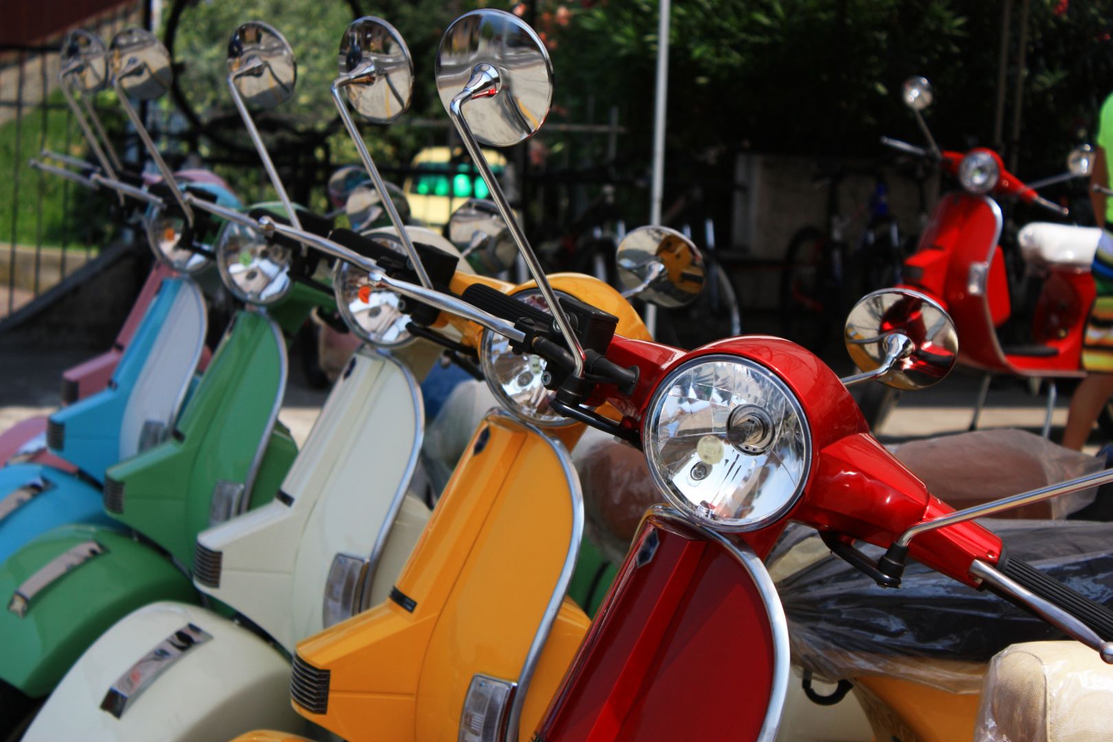 Poptávka na kompletní renovace motocyklu (Servis) - Zlín