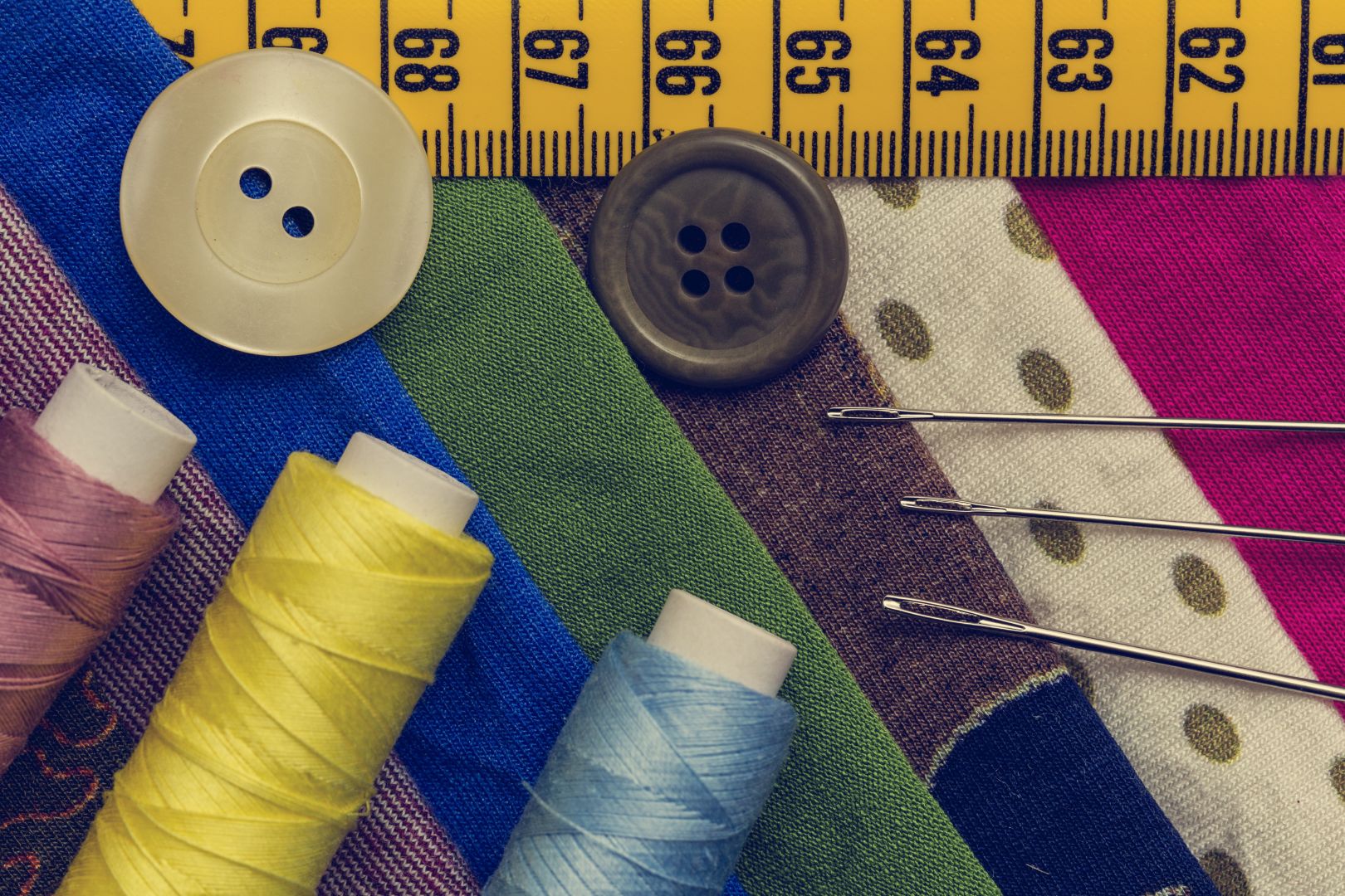 Poptávka na zakázkové šití textilních pouzder (Výroba na zakázku, krejčí) - Bruntál
