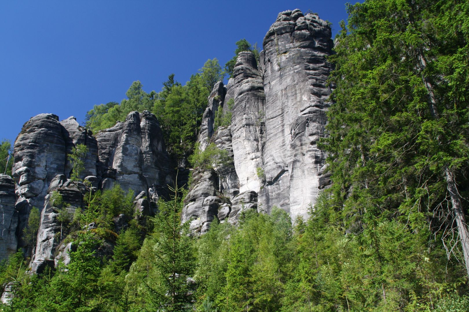 Zabezpečení skály proti sesuvu, 6 x 18 m