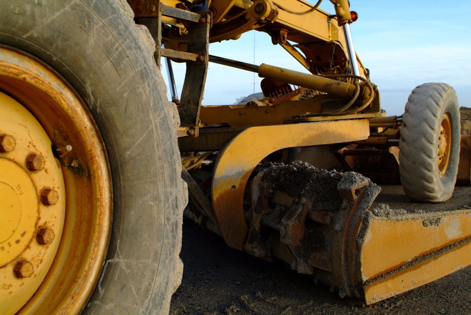 Poptávka na dvojmontáž na traktor CASE (Stavební) - Břeclav