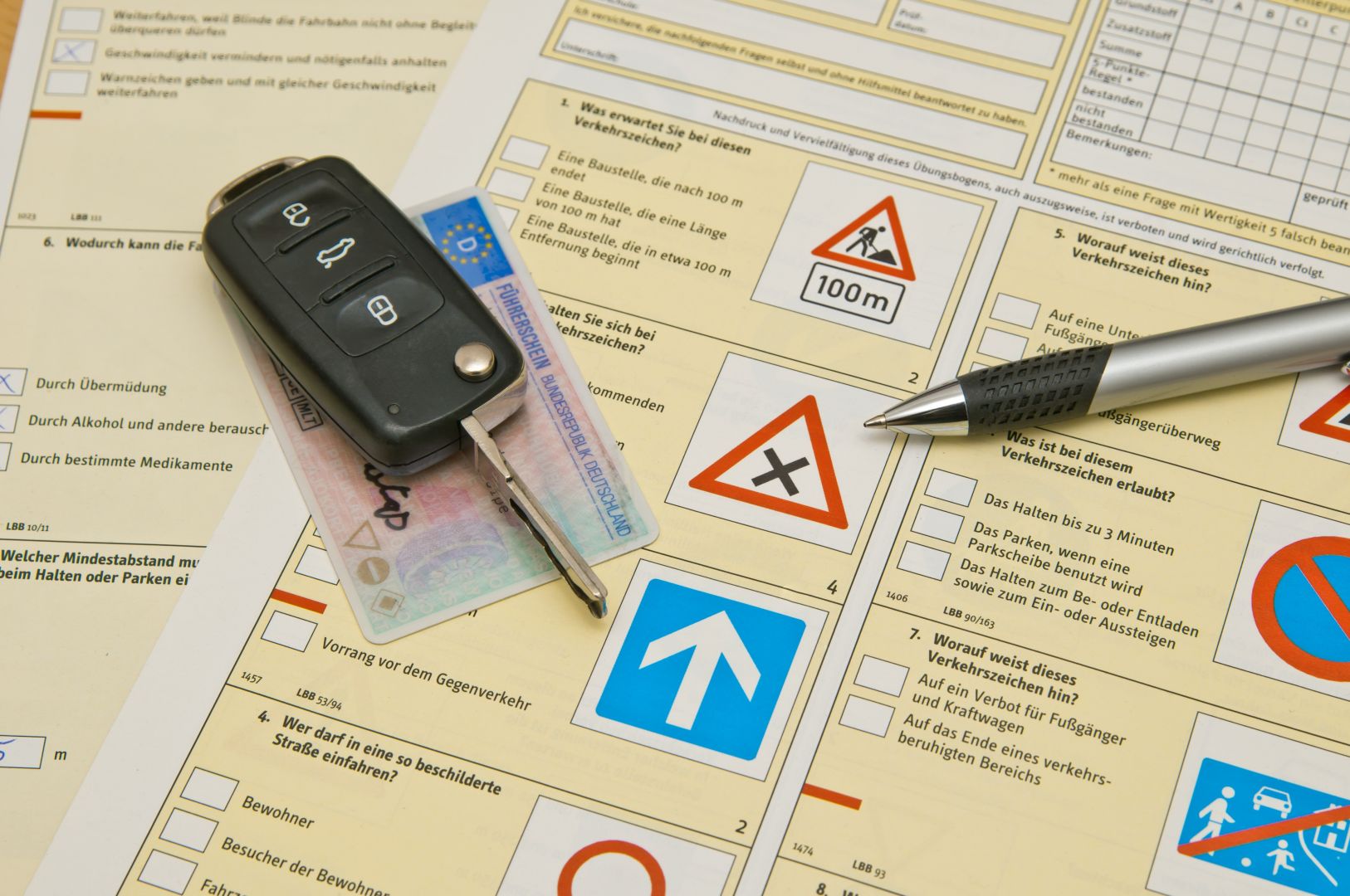 Poptávka na kurz - rozšíření řidičského průkazu B + E (Autoškoly) - Praha
