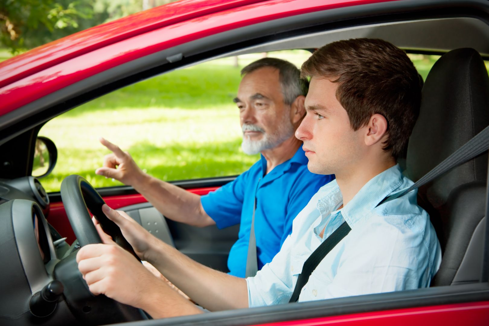 Poptávka na kompletní školení našich řidičů (Autoškoly) - Benešov