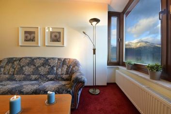 Thumb 37e0e9c8 31d0 4f10 928a bd9e147b2ecd