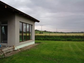 Thumb 66f0a9ec df75 4b07 8717 4d5fad5ec285