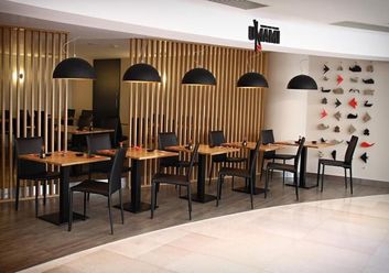 Thumb 7b2a24ff d2ed 4599 9a8e 4fb9d746fc77