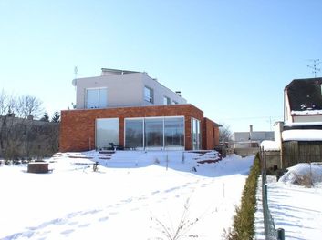 Thumb 3c3daba2 28c5 4ace bbb5 9a152dcec8cc