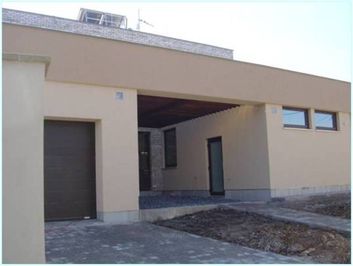 Thumb 58859923 38df 49be bee7 2285765a3259