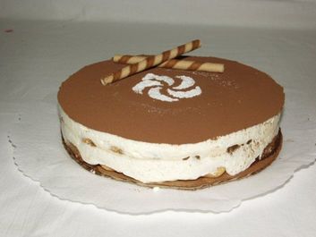 Thumb 14e14f4d ee8a 409e b5f0 9cd5de2af0e7