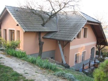 Thumb 57056db7 94f5 4cd9 80b8 488a08b87be3