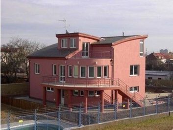 Thumb 10a5ad60 fd68 4c86 bd62 98b24d94386d