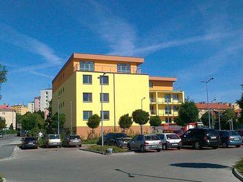 Thumb 6f80b346 b51e 461d a41e c8bfb2d6f43d