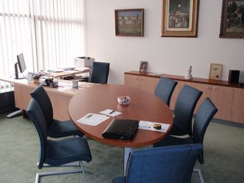 Thumb fe5e771b 8075 4f8e 948d cbd54a841d34