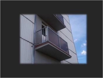 Thumb c0178408 e5ec 4bf3 b3bf 3a06a2ddac98