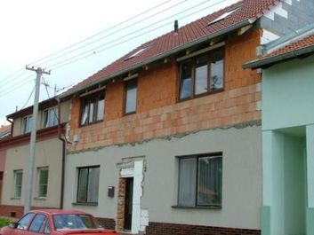 Thumb e64415bd 772e 4114 8ea8 cfebf3b4b018