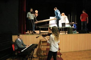 Thumb fffe9484 0593 4692 b9d0 60a4cf18b3a2